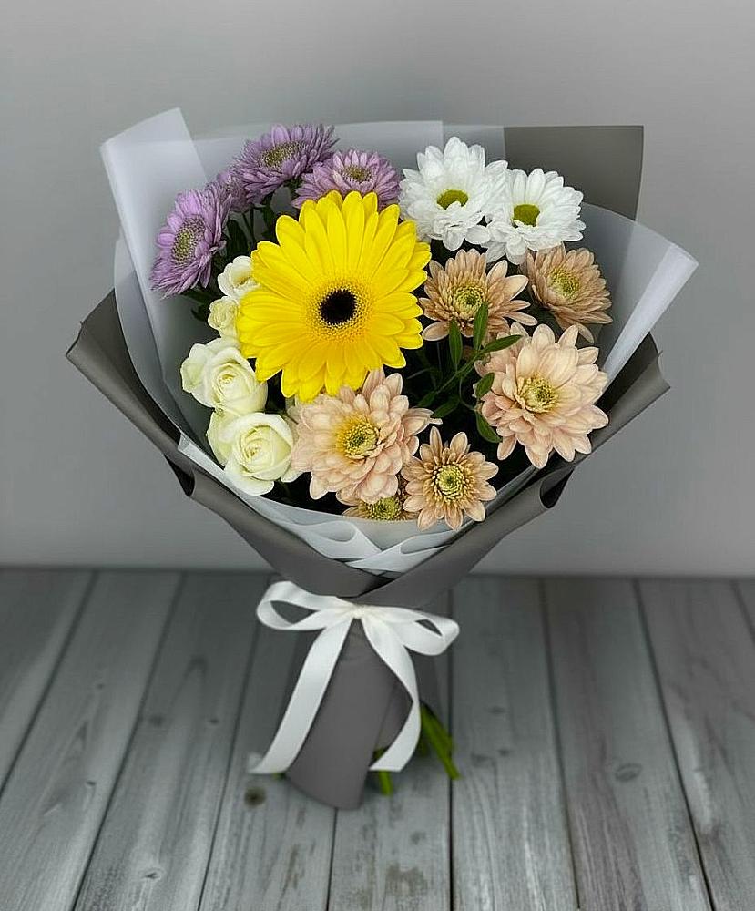 Букет цветов из: Розы, Герберы и Хризантемы в Кадошкино