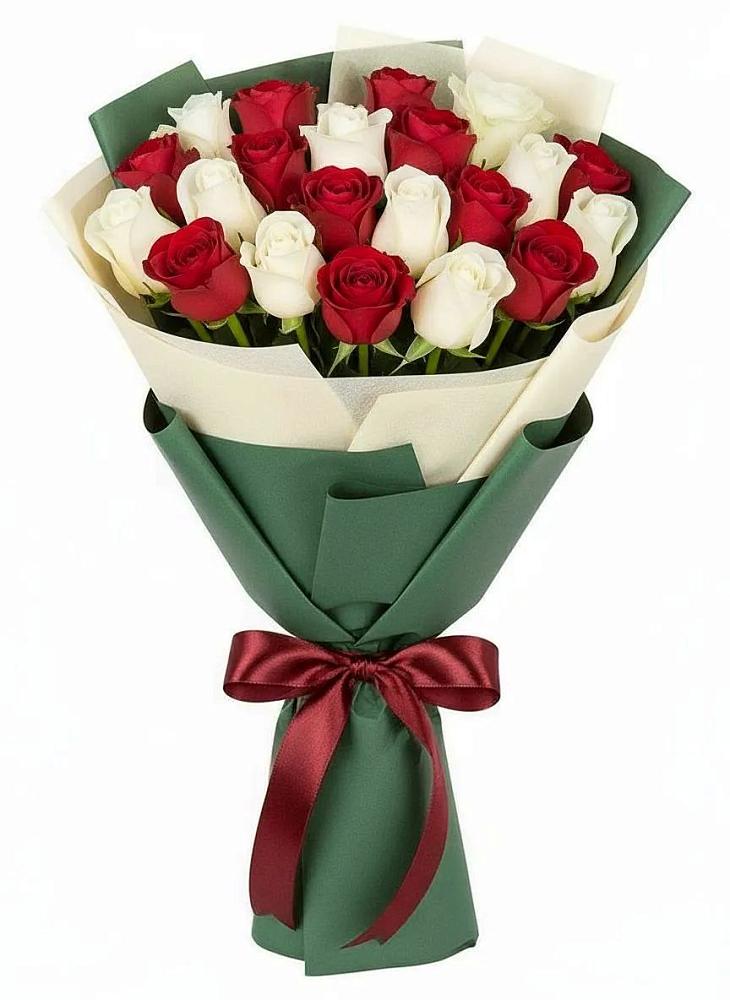 Букет Микс из красных и белых роз в Кадошкино