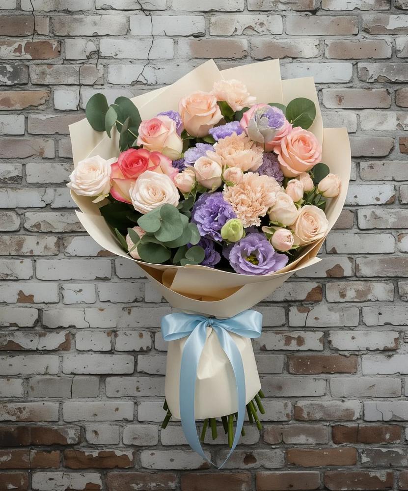 Букет цветов из: Розы, Лизиантусы и Гвоздики в Кадошкино