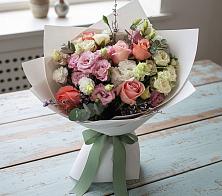 Букет цветов из:  Розы, Лизиантусы и Гвоздики в Кадошкино