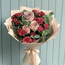 Букет цветов из:  Гвоздики и Розы в Кадошкино