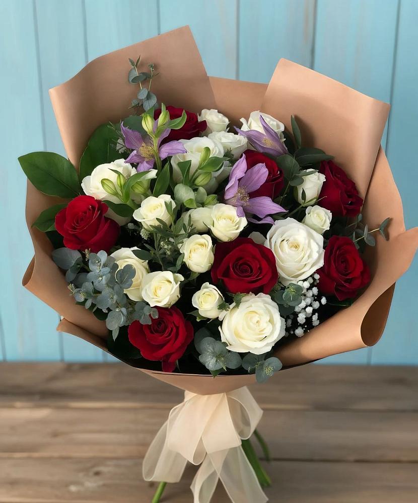 Букет цветов из: Розы и Альстромерии в Кадошкино
