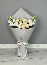 Букет цветов из:  Розы и Лизиантусы в Кадошкино